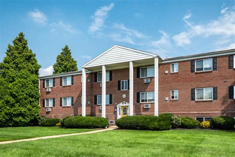 The <strong>Lancaster,PA apartments</strong> have spacious floorplans, beautifully landscaped grounds, and a refreshing swimming pool are great reasons to Come Home to Spring Manor <strong>Apartments</strong>! $1,349+/month; The Foundry 1 to 2 beds. . Apartments in lancaster pa